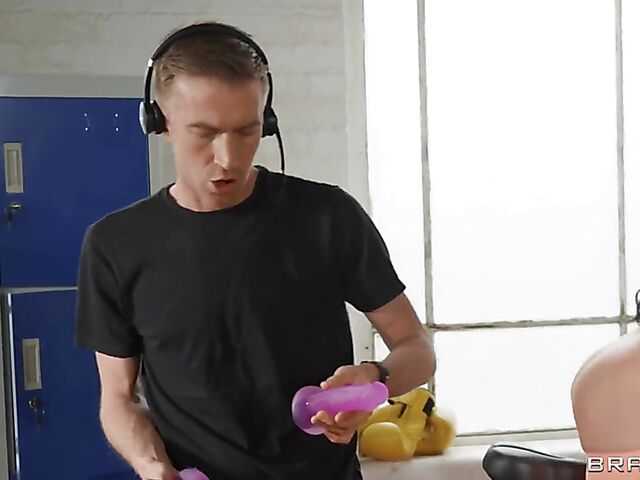 Danny D threesome gym anal with big tits babes Clea Gaultier and Sienna Day