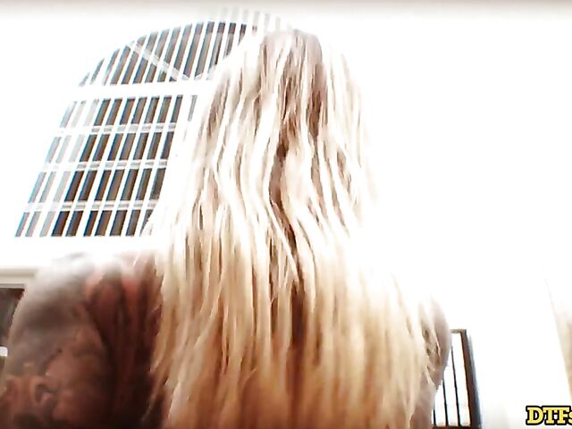 Some good pussy pounding for fake boobs pornstar Karma Rx