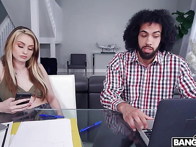 Pretty face girl Kimberly Snow fucks her biology tutor James Angel