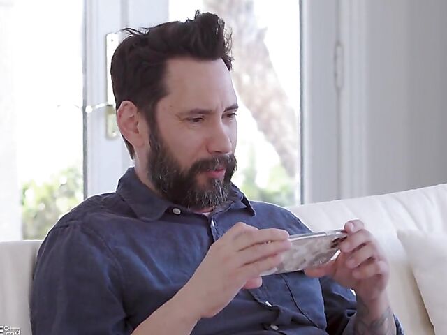 Horny bikini babe Gizelle Blanco riding cock in the afternoon