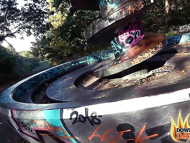 Fuck date in the park with short haired mature slut Rubina