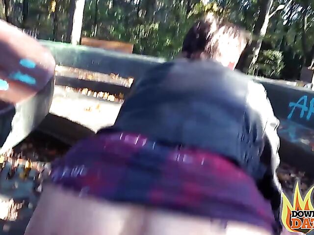 Fuck date in the park with short haired mature slut Rubina