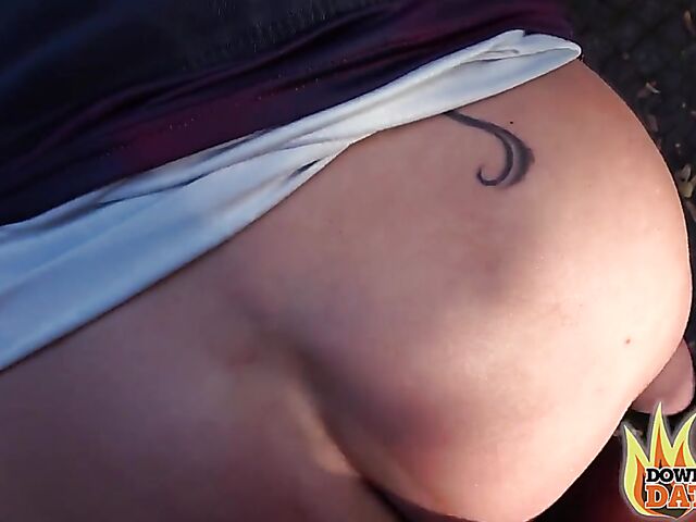 Fuck date in the park with short haired mature slut Rubina