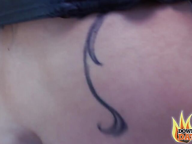 Fuck date in the park with short haired mature slut Rubina