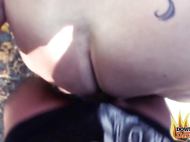 Fuck date in the park with short haired mature slut Rubina