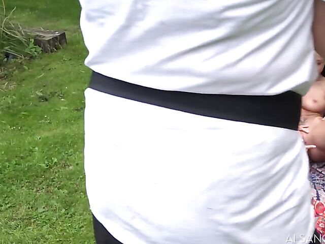 Nicole Love and Lola's outdoor lesbian photo shoot with pussy lips stretching and fisting