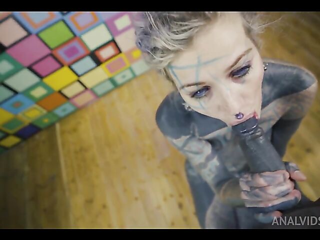 Totally tattooed anal POV style with inked freak Anuskatzz