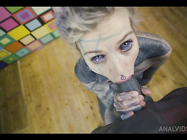 Totally tattooed anal POV style with inked freak Anuskatzz