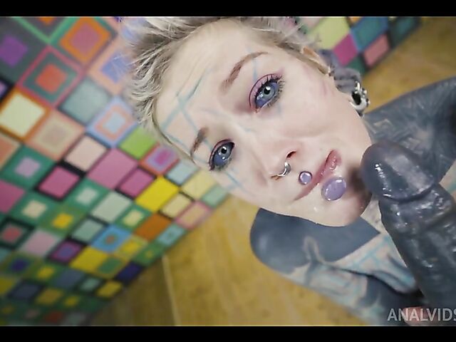 Totally tattooed anal POV style with inked freak Anuskatzz