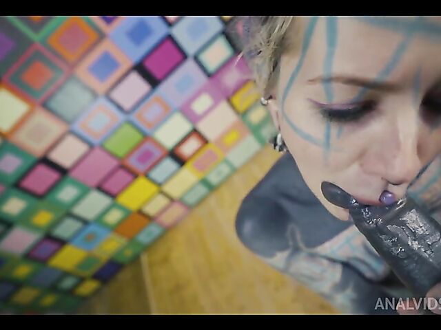 Totally tattooed anal POV style with inked freak Anuskatzz