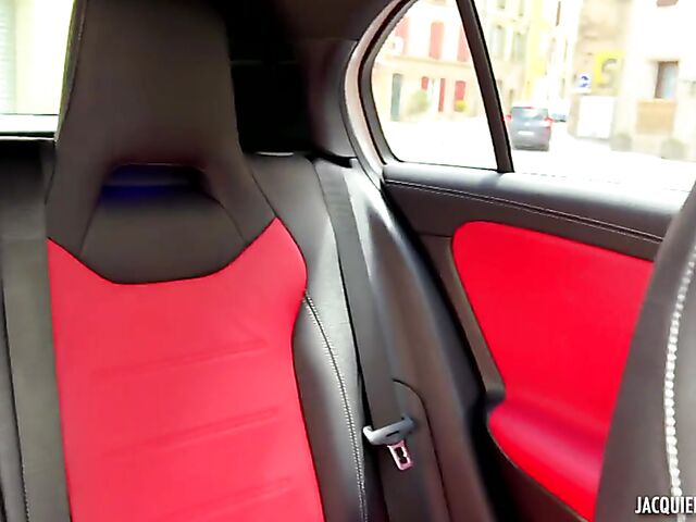 French outdoor threesome with short-haired blonde Daisy