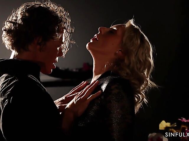 Passionate fuck session in the dark with Czech MILF Brittany Bardot