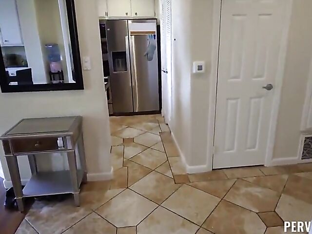 Anissa Kate - Mom big tits keep his dick hard