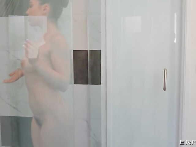 Two girls Jesse Pony and Lily Lou have an FFM threesome with dirty hostel manager Alex Legend