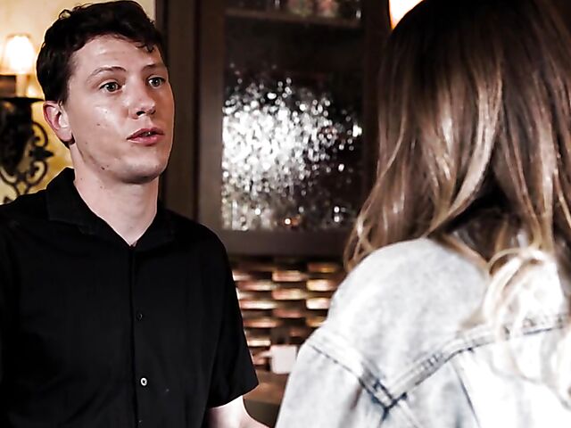 Kyler Quinn - Hardcore threesome in front of everyone