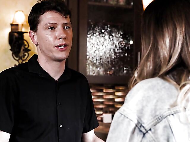 Kyler Quinn - Hardcore threesome in front of everyone