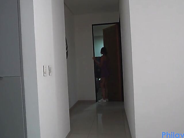 Sex for rent with slim Mexican girl Fernanda Love