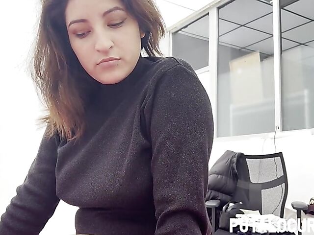 Chubby latina girl from Peru Sofia Garcia pleases Torbe