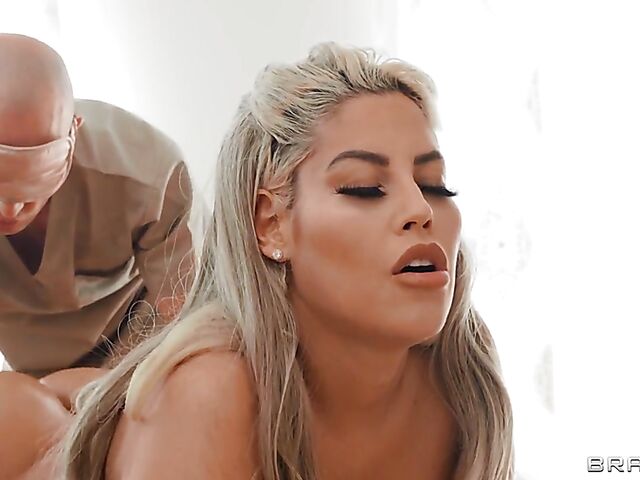 Bridgette B anal massage with blindfolded masseur Zac Wild