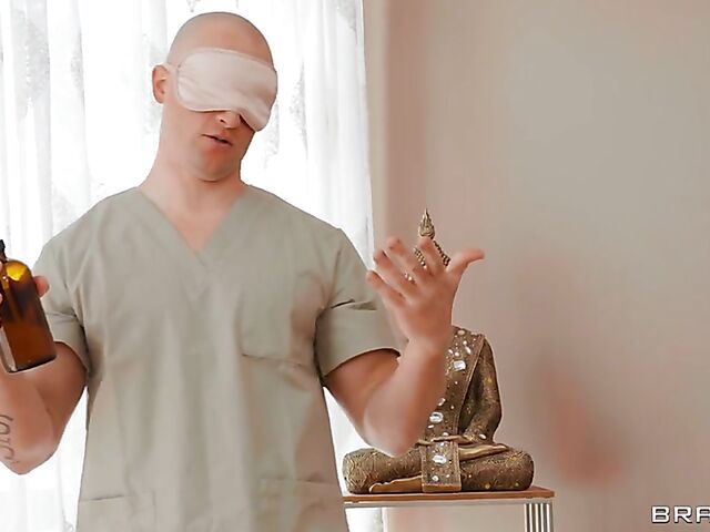 Bridgette B anal massage with blindfolded masseur Zac Wild