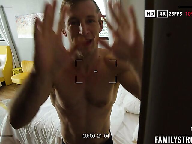 Fantasy family threesome with Crystal Rush and Penelope Woods