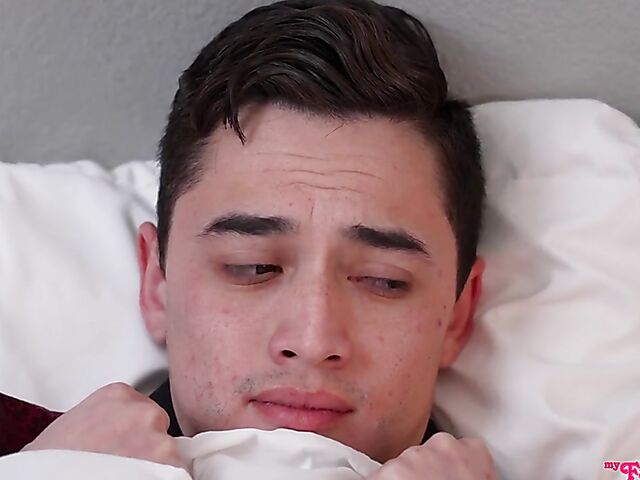 Cute young brunette Kylie Quinn plays with her stepbrother to get fucked