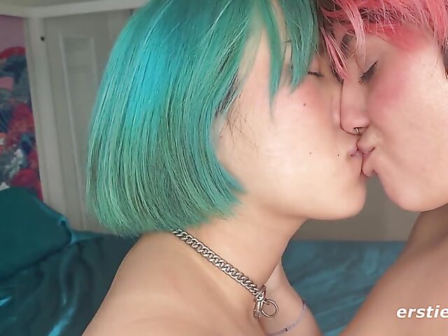 Stella V and Vivienne are real lesbian girlfriends