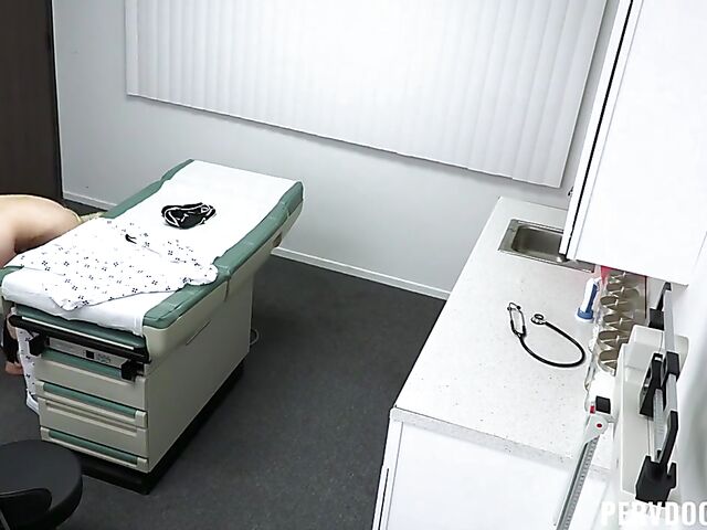 Minxx Marley & Jane Rogers - Nurse and doctor threesome with small tits blonde