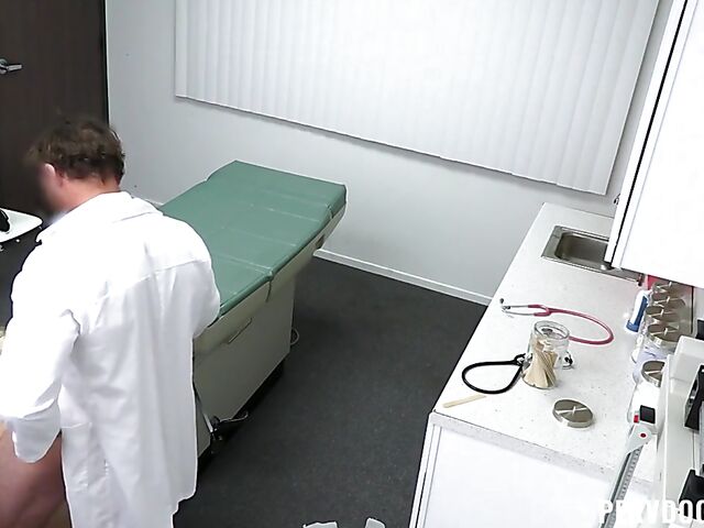 Minxx Marley & Jane Rogers - Nurse and doctor threesome with small tits blonde