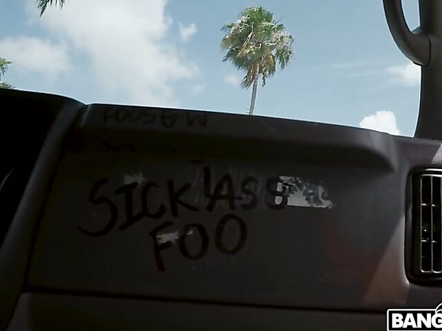 Hot Miami girl with fake tits Graycee Baybee gets talked into sex for cash