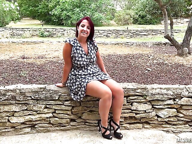 Vanessa, 46 - French redhead MILF MMF 3some