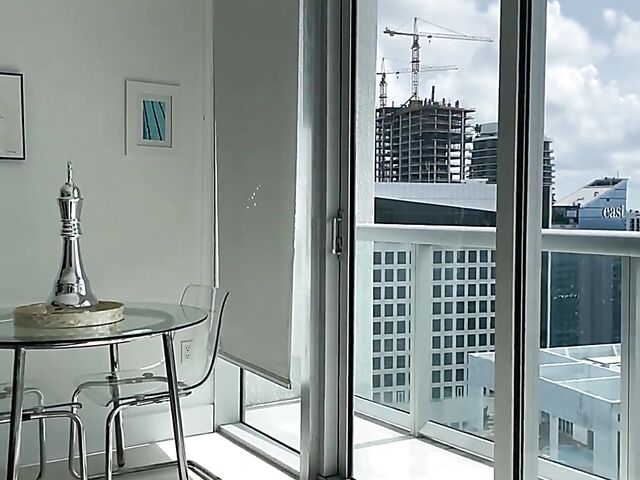 Emma Magnolia - Big ass redhead bikini girl with glasses POV style