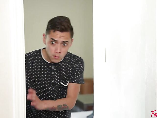 MILF and teen foursome Bunny Madison and Haley Spades