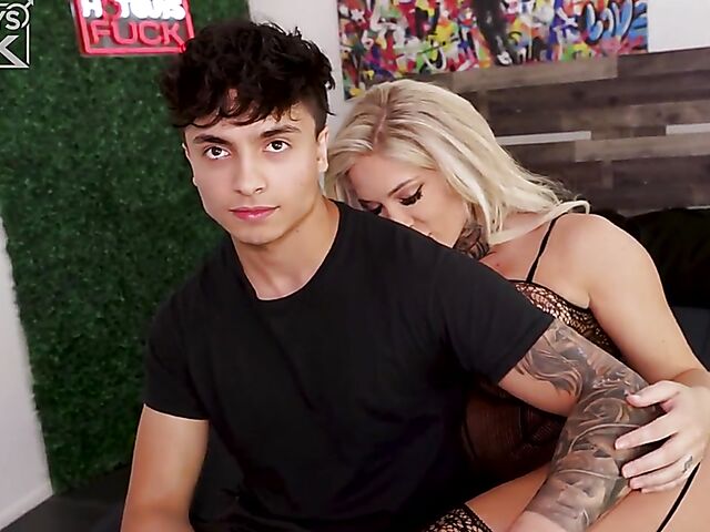 Dante Jones & Christina Savoy - Hot guy and big tits blonde beauty