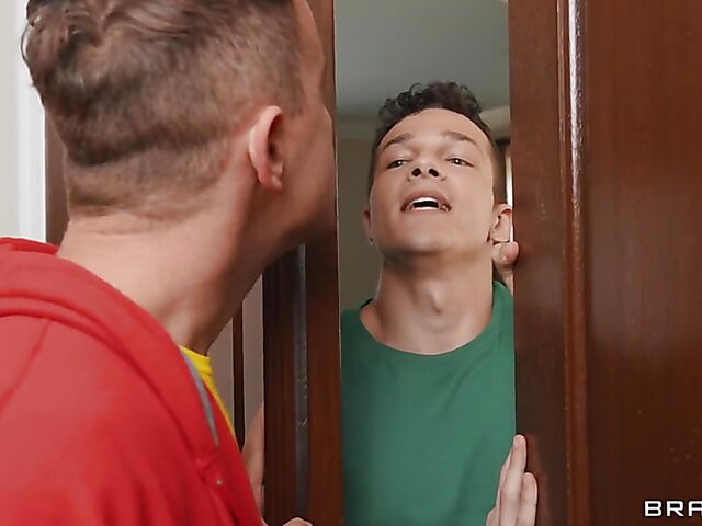 FFM strapon threesome with big breasted Abigaiil Morris and Maddie May