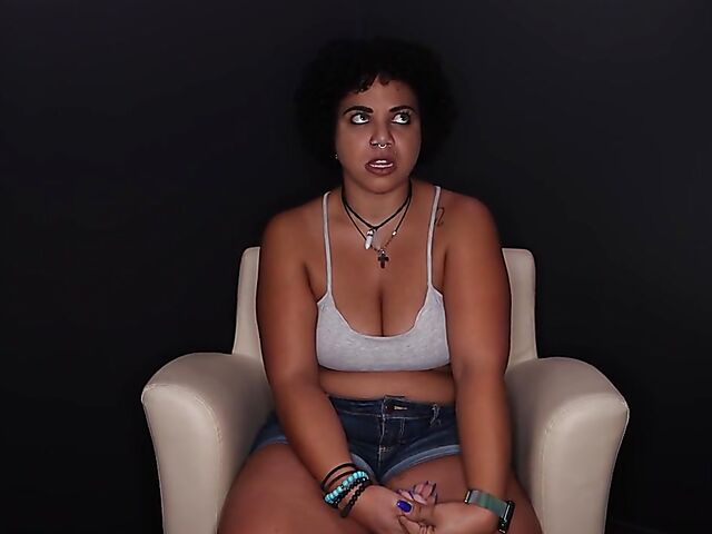 New blow bang girl with saggy tits Kylie Fae sucks and gets cum on her face again and again