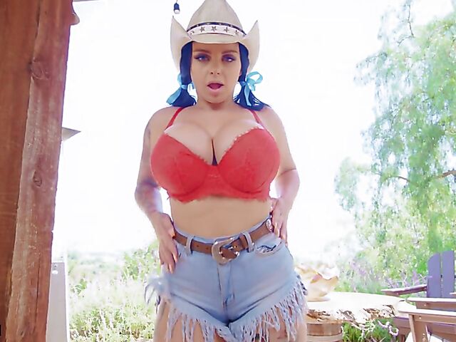 Huge tits interracial fuck with curvy cowgirl Payton Preslee