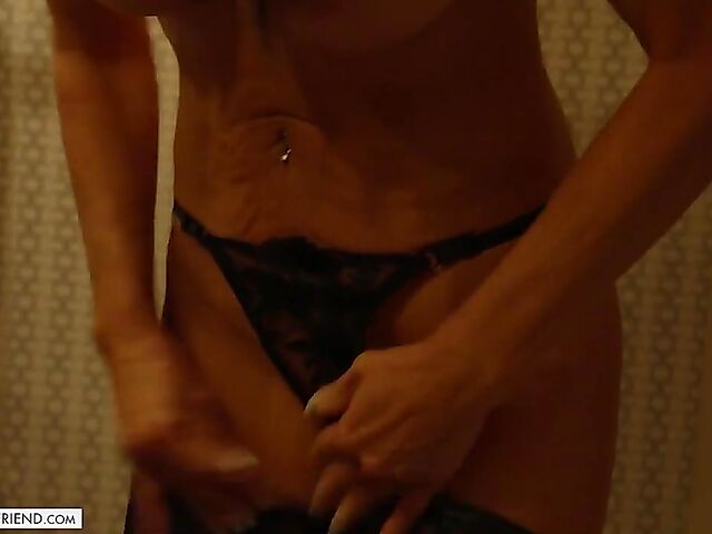 Dream come true with fake tits MILF pornstar Reagan Foxx