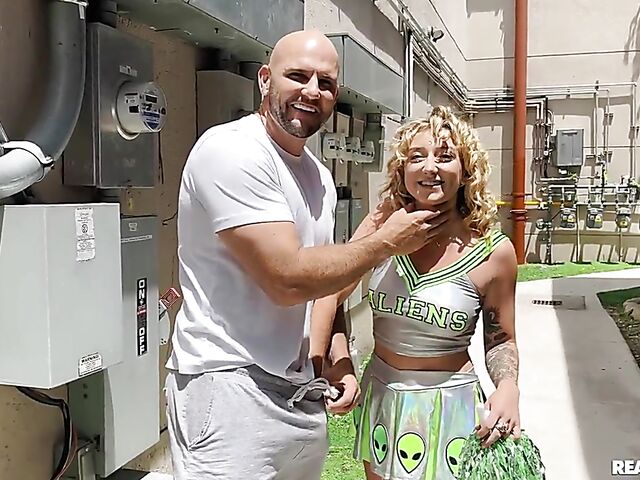 Public sex with frisky cheerleader Susie Stellar