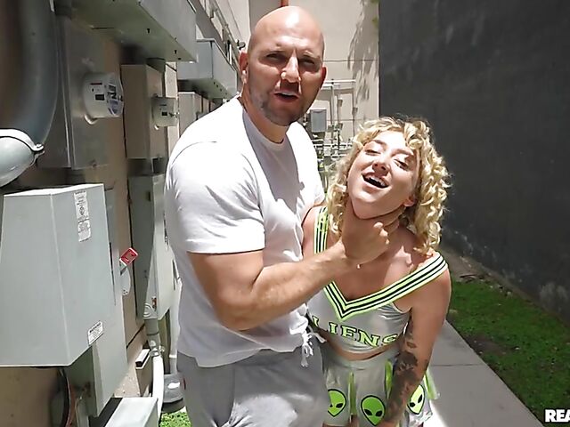 Public sex with frisky cheerleader Susie Stellar