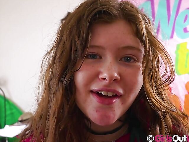 Amelia P gets eaten out by her redhead lesbian girlfriend Fawn