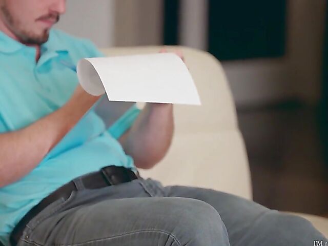 MIlf lingerie seduction featuring Lexi Luna