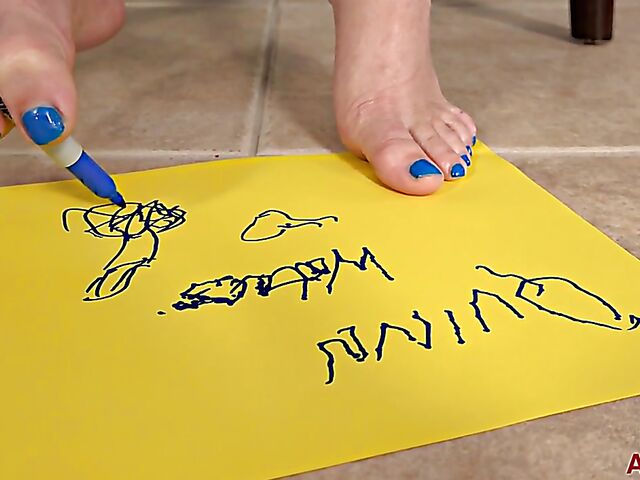 Quinn Waters - MILF feet and big breasts solo