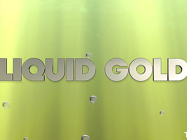 Antonia Sainz - Solo piss play and fingering in black stockings