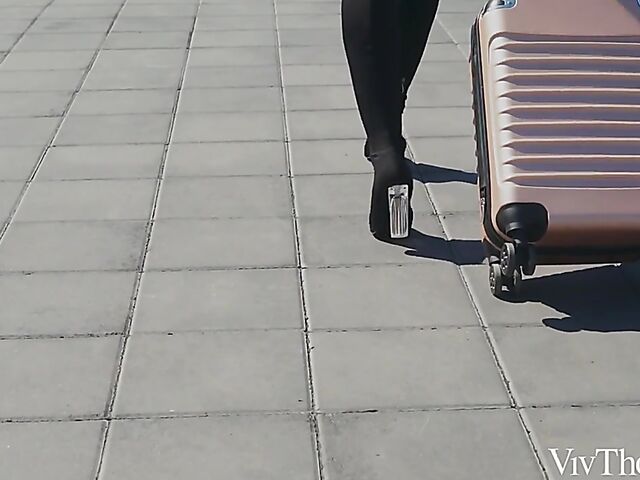 Elvira & Erika E - Beautiful lesbian sex in the hotel room