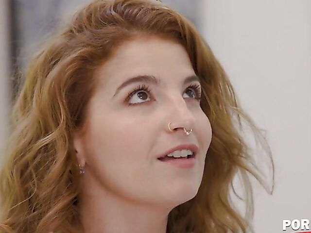 Experienced real estate agent fucks busty LaSirena69