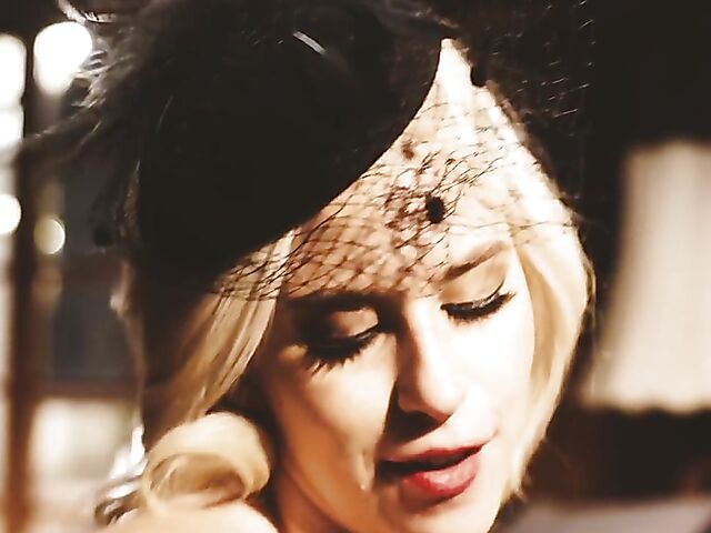 Nathan Bronson & Kiara Cole - Small tits blonde gets cum on belly