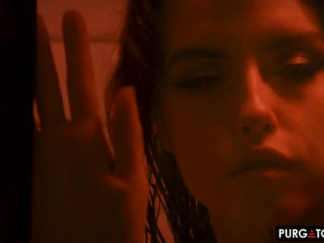 Bathroom threesome anal in the dark with inked Eden Ivy