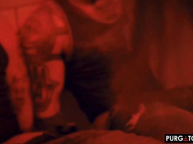 Bathroom threesome anal in the dark with inked Eden Ivy