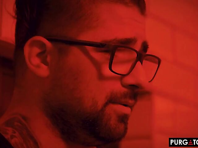 Bathroom threesome anal in the dark with inked Eden Ivy